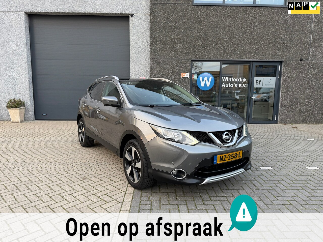 Nissan Qashqai - 1.2 N-Connecta Clima, Pano, Keyless, NAP - AutoWereld.nl