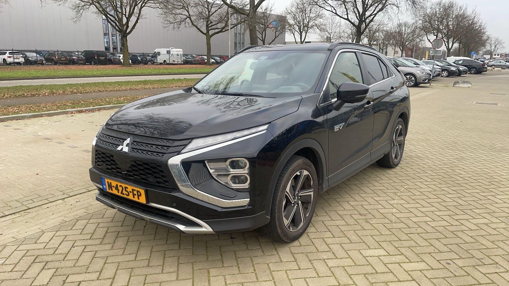Mitsubishi Eclipse Cross - 2.4 PHEV First Edition 2.4 PHEV First Edition - AutoWereld.nl