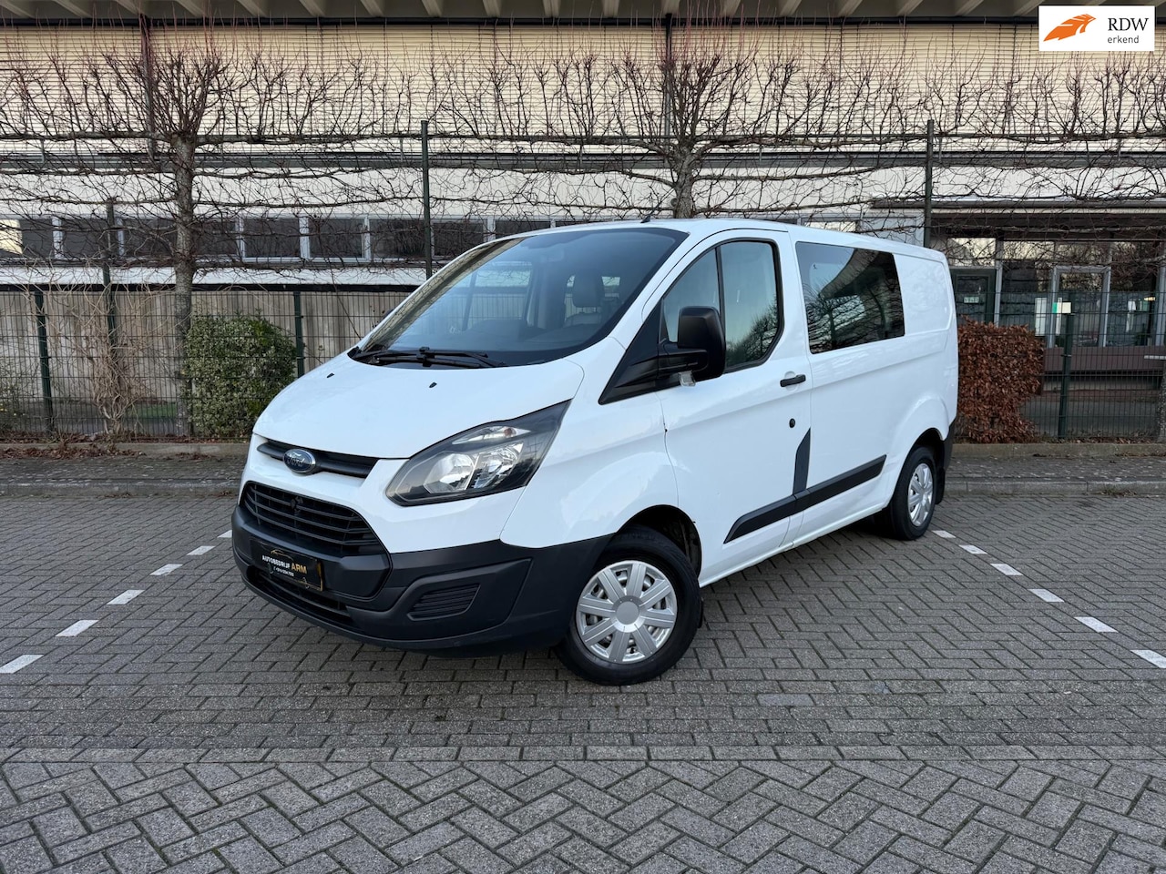 Ford Transit Custom - 2.2 TDCI DUBBEL CABINE APK NAP 6 PERSOON RIJDT SCHAKELT GOED - AutoWereld.nl