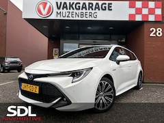 Toyota Corolla Touring Sports - 2.0 Hybrid Style // FULL LED // DODEHOEK // KEYLESS // ADAPT. CRUISE // CLIMA // PDC // ST