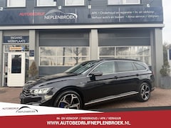 Volkswagen Passat Variant - 1.4 TSI PHEV GTE Business Navigatie Apple Carplay/Android Auto Camera Parkeersensoren Stoe