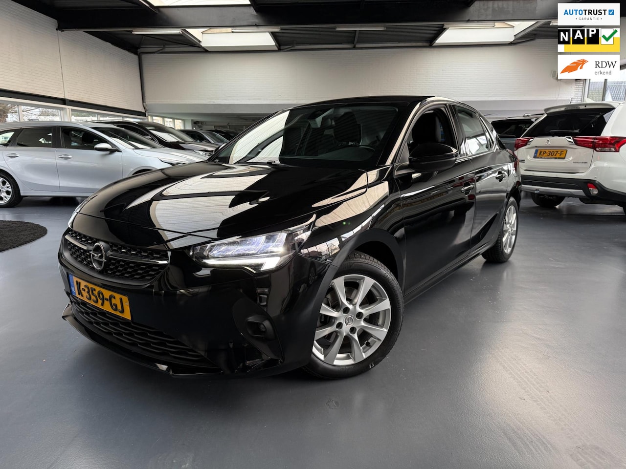 Opel Corsa - 1.2 Elegance | Automaat | Eerste eigenaar | NAP - AutoWereld.nl