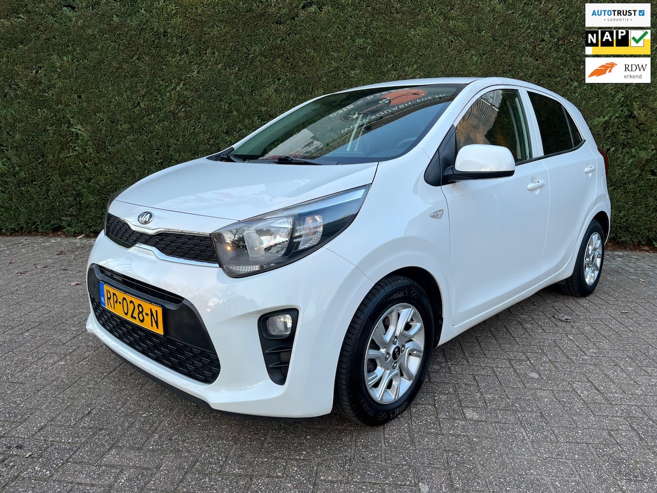 Kia Picanto - 1.0 CVVT ComfortPlusLine Navigator 1.0 CVVT ComfortPlusLine Navigator, Apple-carplay, Navi, Camera, Eerste eigenaar ! - AutoWereld.nl