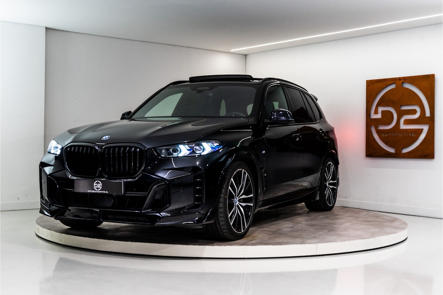 BMW X5 - xDrive50e M-Sport 489PK | Bodykit | SkyLounge | Harman/Kardon | Individual | Drive Pro | V - AutoWereld.nl