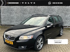 Volvo V50 - 2.0 Limited Edition | Trekhaak | Lederen bekleding | Stoelverwarming | Roofrails | Cruise