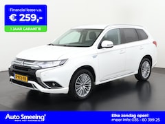 Mitsubishi Outlander - 2.4 PHEV S-Edition | Trekhaak | Camera | Leder | Zondag Open