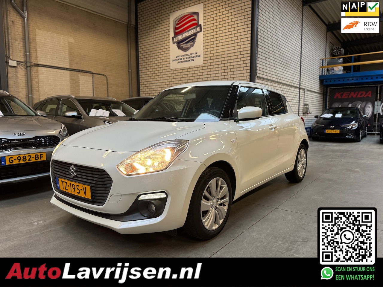 Suzuki Swift - 1.2 SELECT 4 CYLINDER MOTOR NAVIGATIE / CAMERA AIRCO NL AUTO NAP!! - AutoWereld.nl