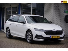 Skoda Octavia Combi - 1.0 e-TSI Sport Business Stuur/stoelverwarming Carplay Trekhaak