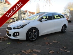 Kia Cee'd Sportswagon - 1.0 T-GDi GT-Line Summer Edition / AIRCO / NAVI / GLAZEN-DAK / NW-STAAT / 200dkm