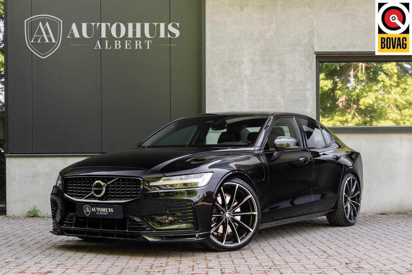 Volvo S60 - 2.0 Recharge T6 AWD Heico Ultimate Dark 21'' ACC - AutoWereld.nl