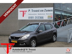 Peugeot 2008 - 1.2 AUTOMAAT Airco/Trekhaak/Navigatie/Cruise control/Parkeersensoren/Licht metalen velgen