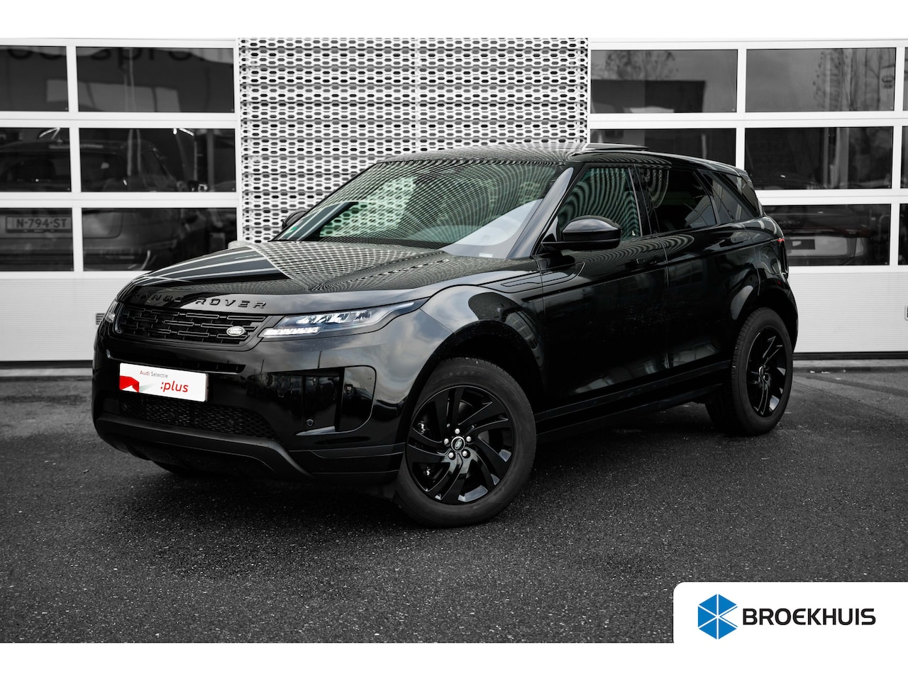 Land Rover Range Rover Evoque - 1.5 P270e PHEV AWD S | Panoramadak | Trekhaak | Vol. Leder - AutoWereld.nl
