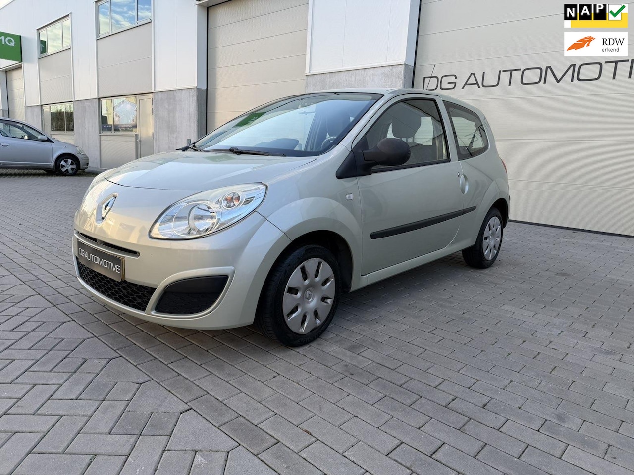 Renault Twingo - 1.2 Authentique APK 06-09-2026 AIRCO ELEKTRISCHE RAMEN - AutoWereld.nl