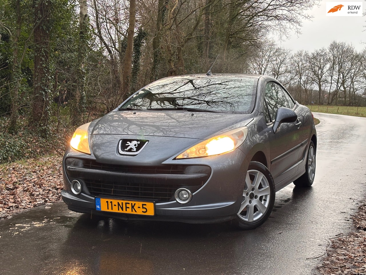 Peugeot 207 CC - 1.6 VTi | " 155.000 " KM + Airco | - AutoWereld.nl