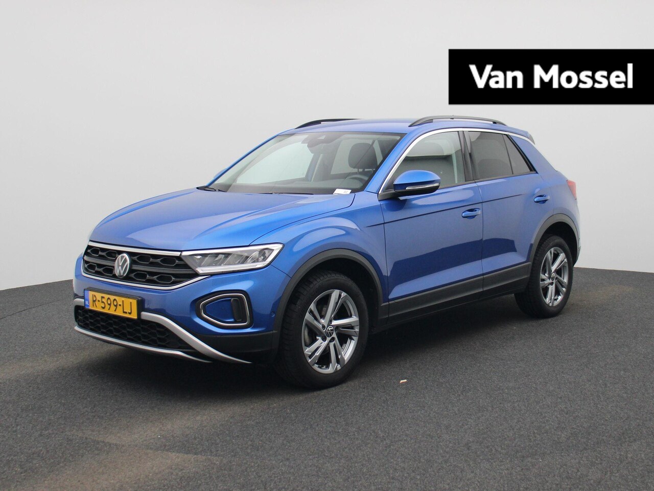 Volkswagen T-Roc - 1.0 TSI Life 110 PK | Origineel Nederlands | Navigatie | Adaptive Cruise Control | Digital - AutoWereld.nl