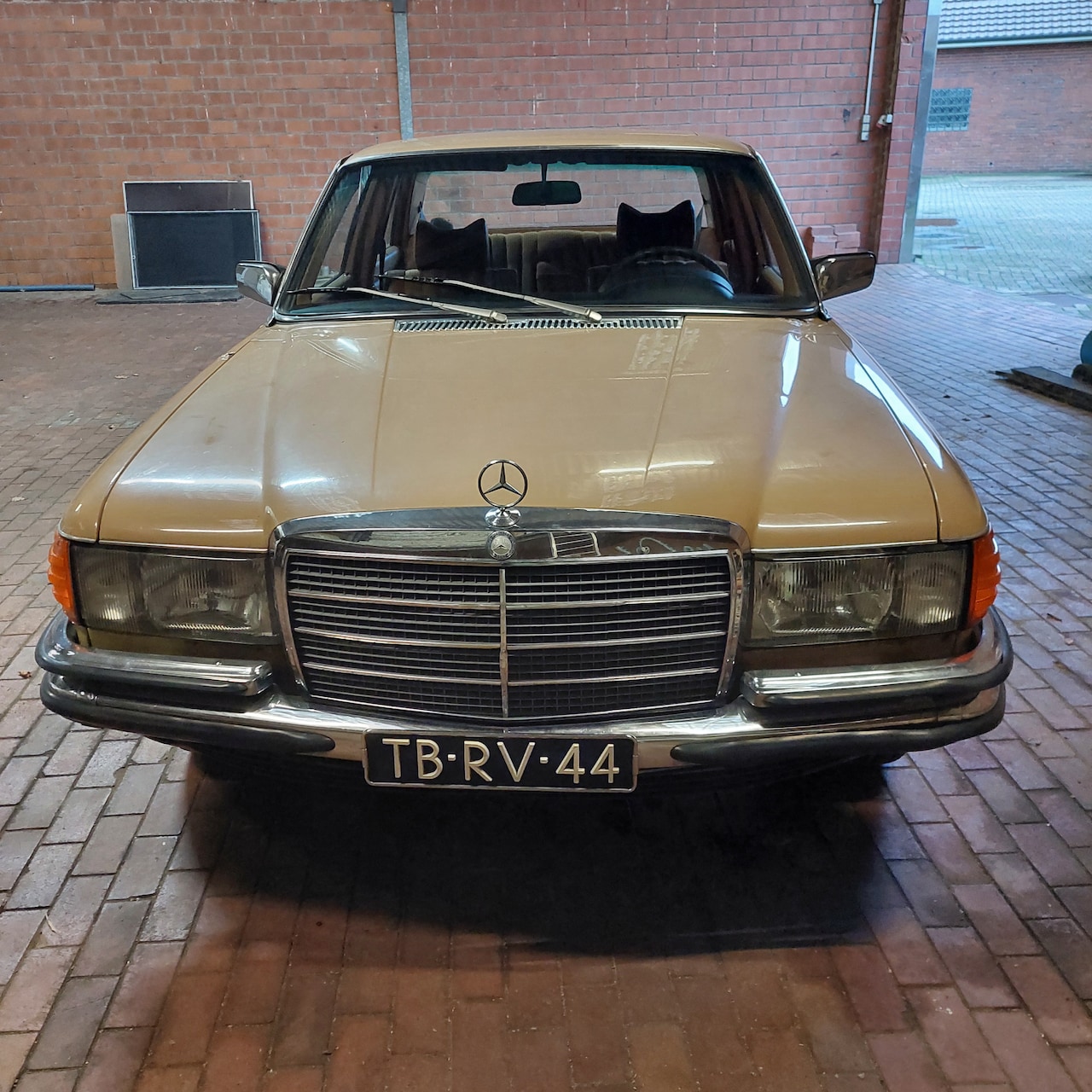Mercedes-Benz S-klasse - 280 S W116 - AutoWereld.nl