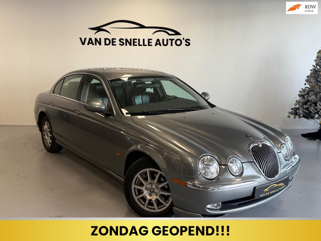 Jaguar S-type - 2.5 V6 NIEUWSTAAT/ONDERHOUDSGESCHIEDENIS/PDC - AutoWereld.nl