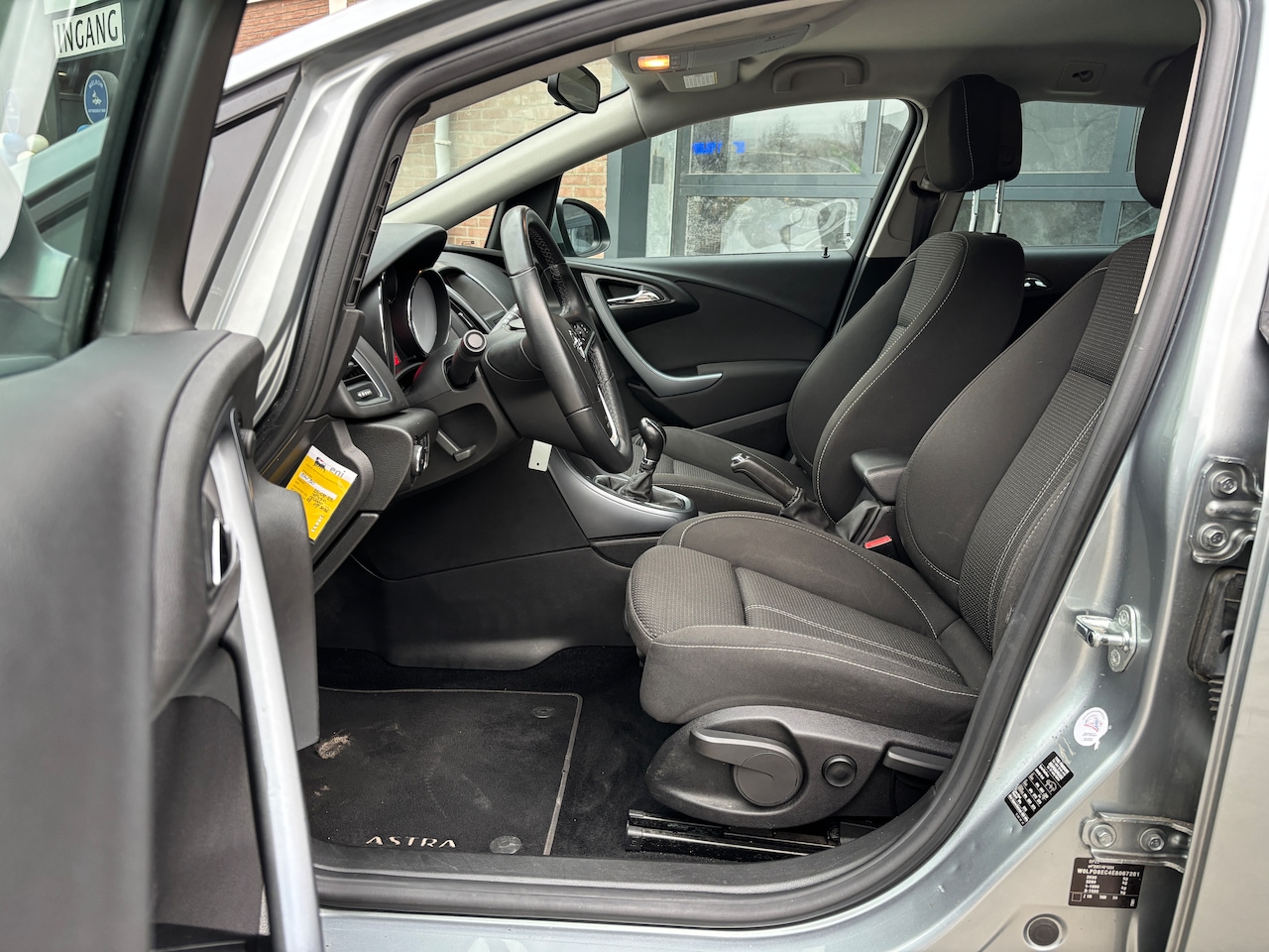 Opel Astra Sports Tourer - 1.4 Turbo Design Edition | Navi. Sportstoel. 140pk.