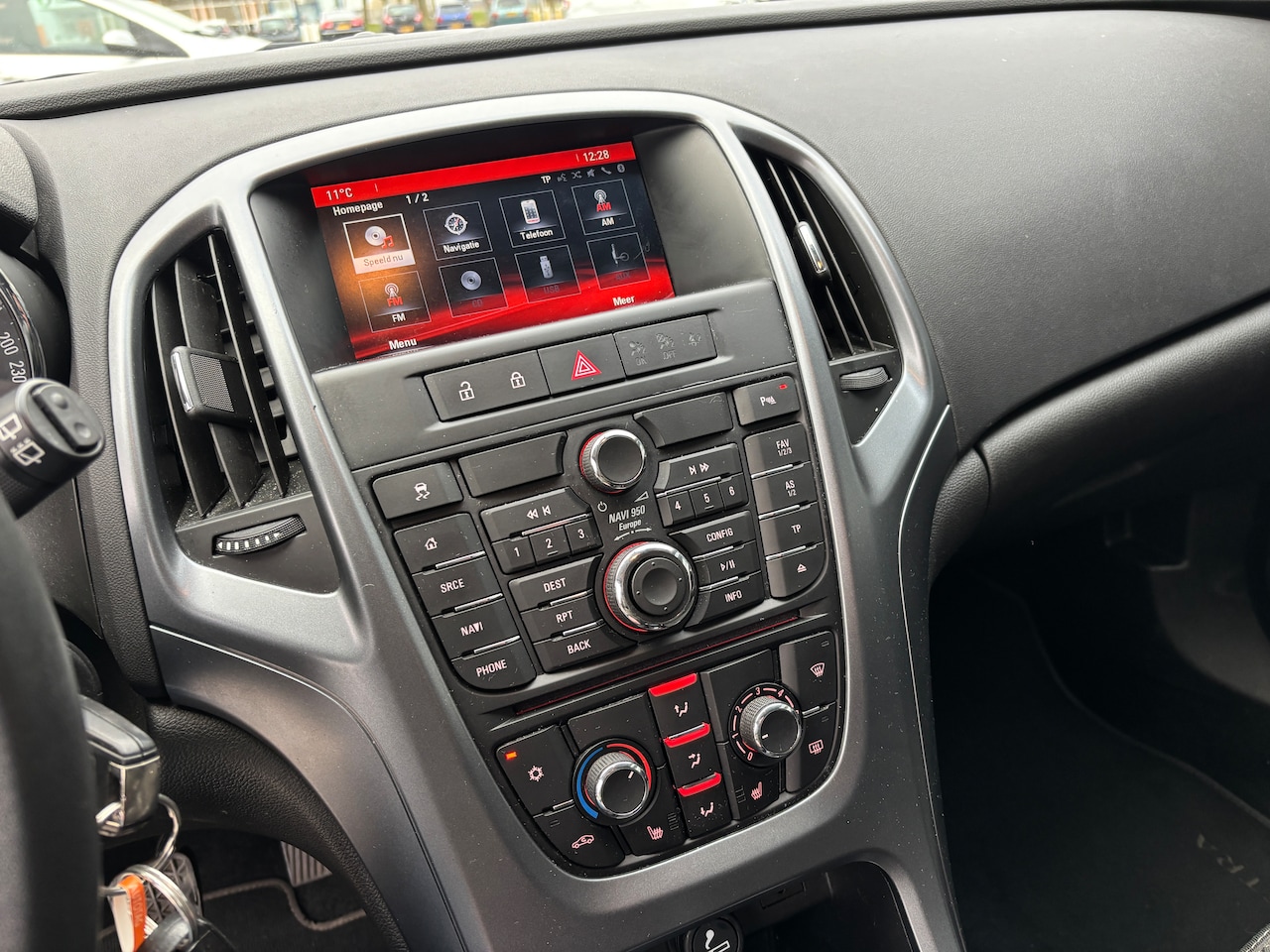 Opel Astra Sports Tourer - 1.4 Turbo Design Edition | Navi. Sportstoel. 140pk.