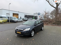Ford Focus Wagon - 1.4 Trend