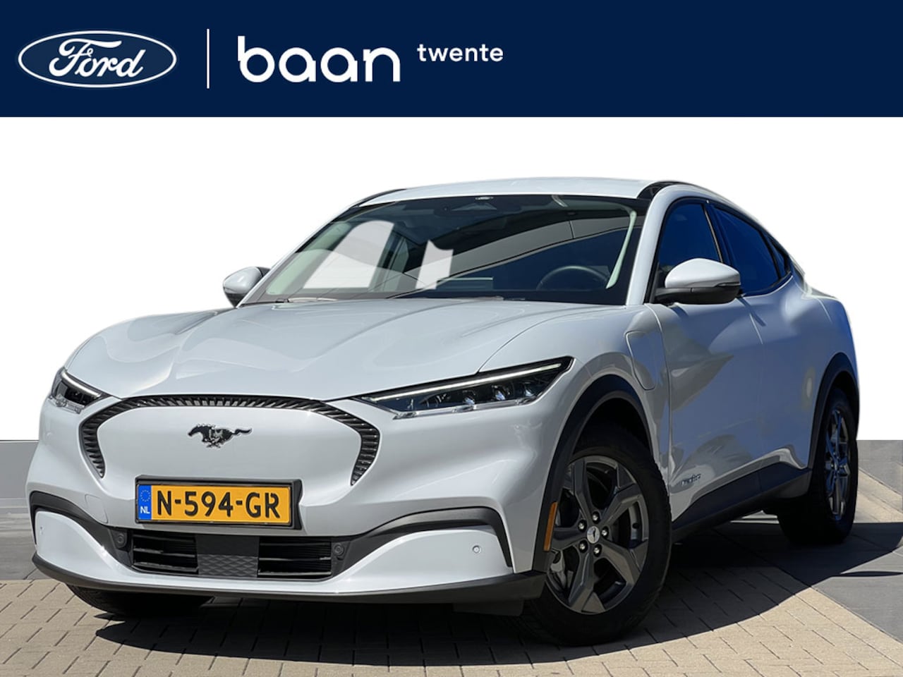 Ford Mustang Mach-E - RWD 75 kWh | Camera | Apple Carplay | Dodehoek Herkenning | Leren Bekleding | Adaptive Cru - AutoWereld.nl