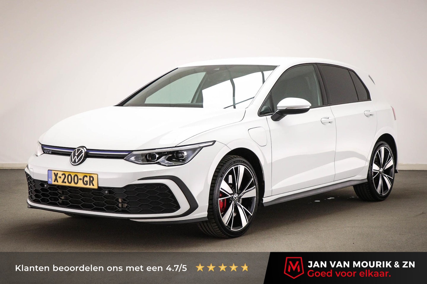Volkswagen Golf - 1.4 eHybrid GTE | WINTER PACK | IQ LIGHT | STUURVERWARMING | DAB | APPLE | 18" - AutoWereld.nl
