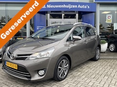 Toyota Verso - 1.8 VVT-i Dynamic 7 Persoons | Achteruitrijcamera | Cruise control | Navigatie |