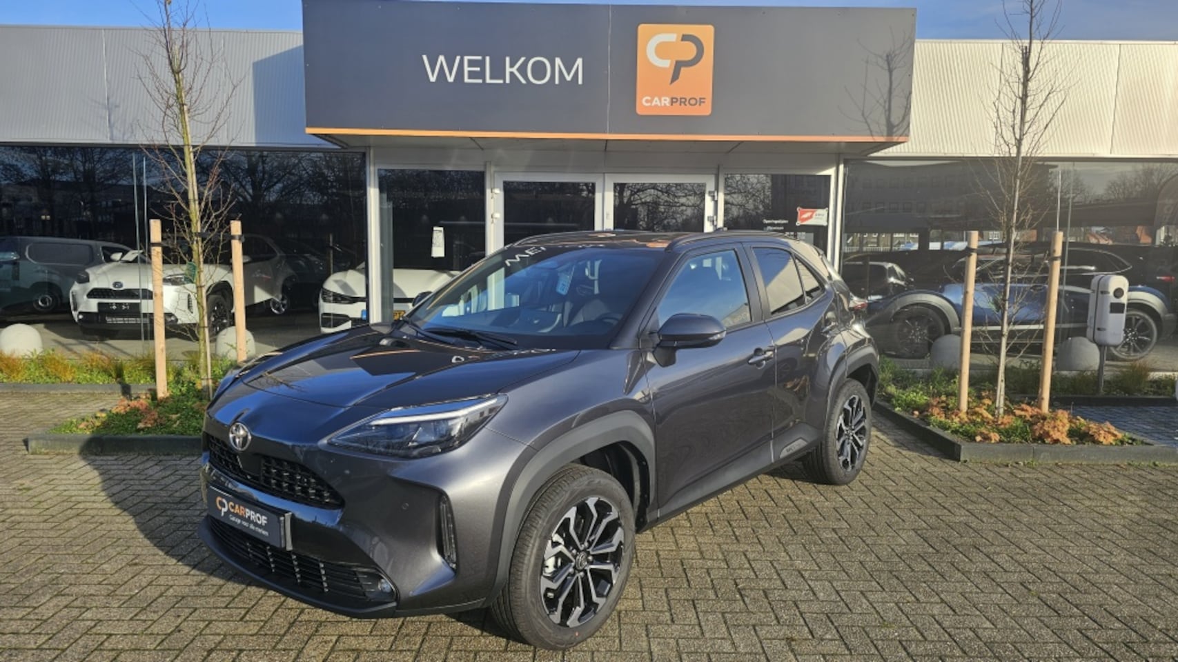 Toyota Yaris Cross - 1.5 Hybride 130pk Teamplayer All-in | Rijklaar - AutoWereld.nl
