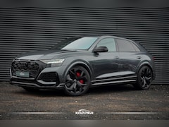 Audi Q8 - 4.0 TFSI RS Q8 quattro / NL Auto / Pano / Keramisch / Performance / Stoelklima