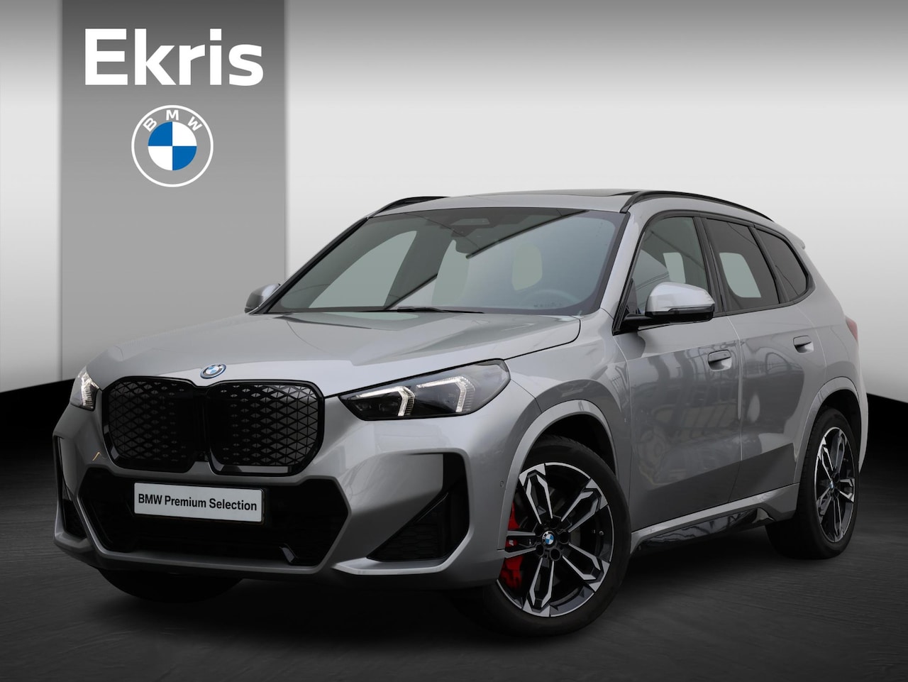 BMW iX1 - eDrive20 67 kWh M Sport Edition M Sportpakket Pro/ Verwarmd Stuurwiel/ Comfort Access/ Ele - AutoWereld.nl