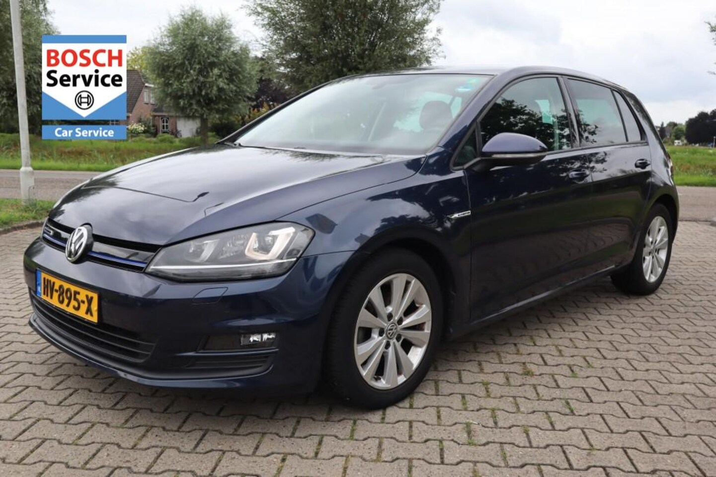 Volkswagen Golf - 1.0 TSI Business Edition Connected I AIRCO I CRUISE - AutoWereld.nl