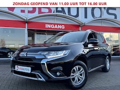 Mitsubishi Outlander - 2.4 PHEV PURE-EDITION AUT. NAVIGATIE AIRCO LMV PDC