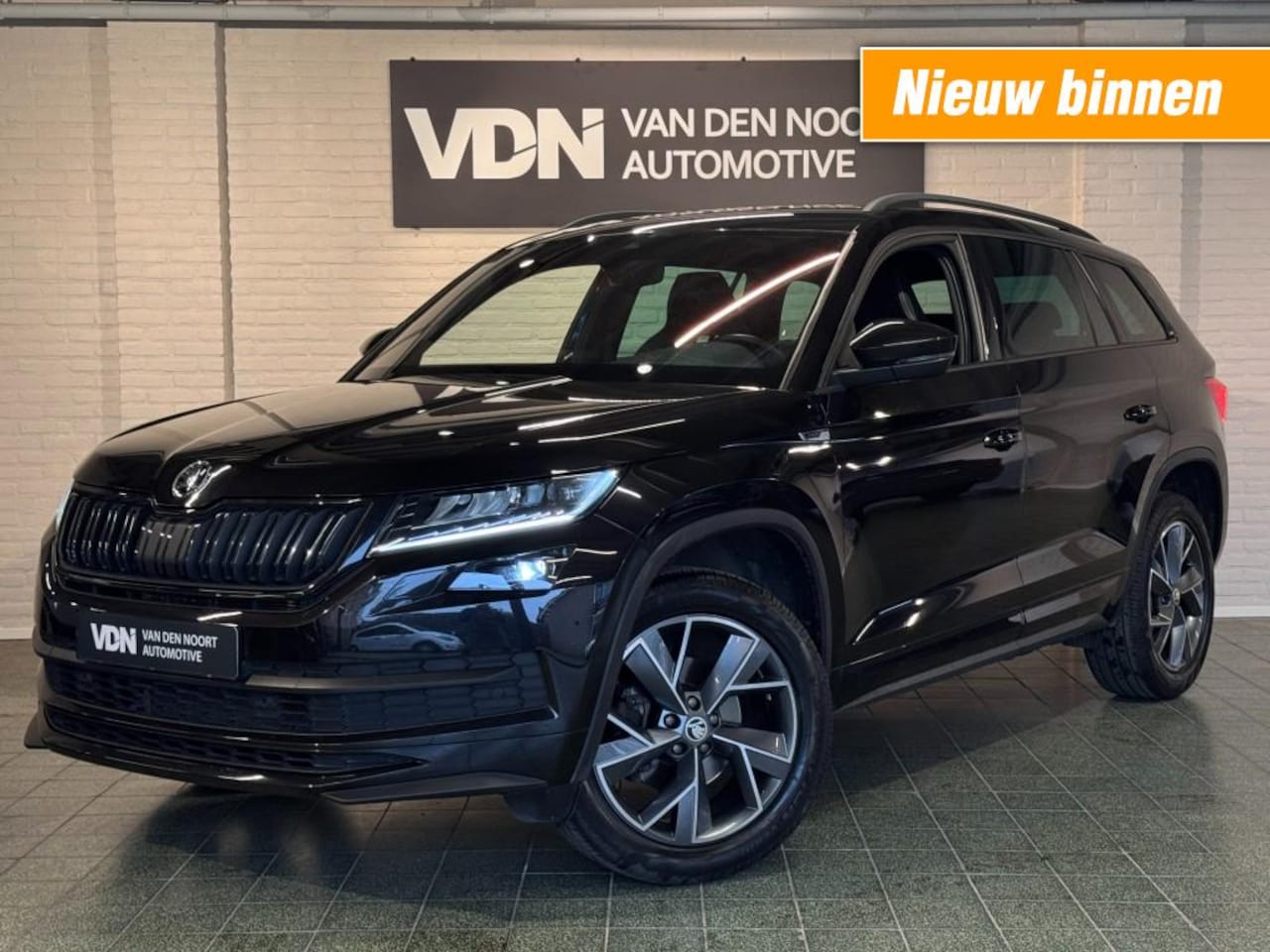 Skoda Kodiaq - 1.5 TSI ACT Sportline Business DSG Virtual Trekhaak Memory Stoelverw 19'' - AutoWereld.nl