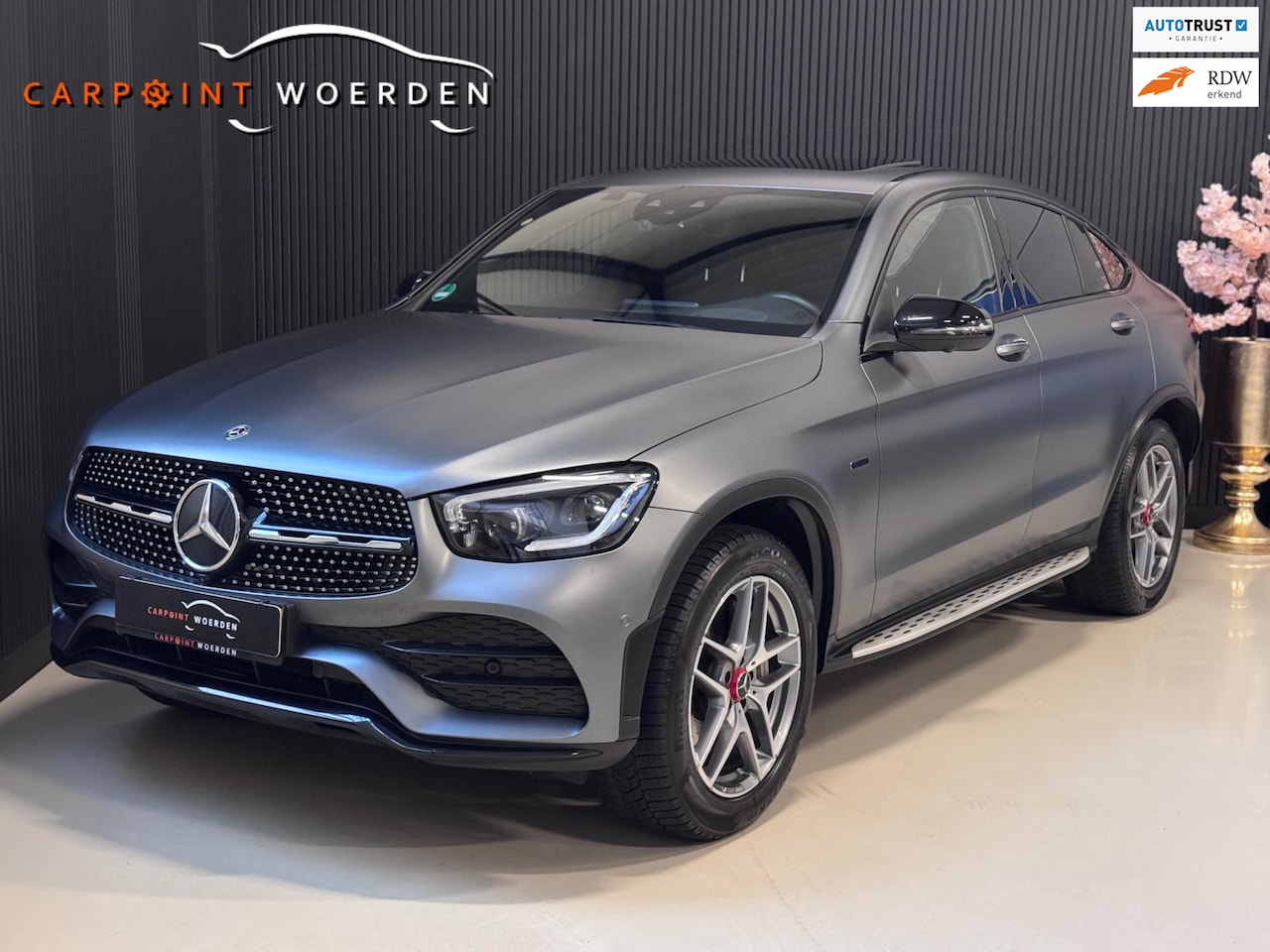 Mercedes-Benz GLC-klasse Coupé - 300e 4MATIC AMG | PANO | 360 CAM | VOL VOL! - AutoWereld.nl