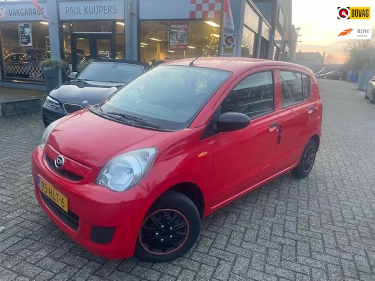 Daihatsu Cuore - 1.0 Trend 5-deurs AUTOMAAT *airco + stuurbekrachtiging* - AutoWereld.nl