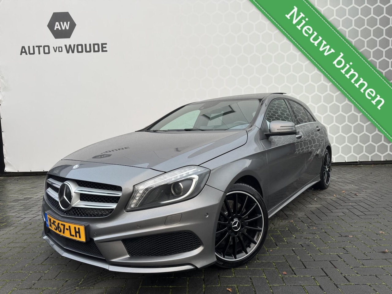 Mercedes-Benz A-klasse - 250 Prestige Panoramadak AMG pakket 211 PK - AutoWereld.nl