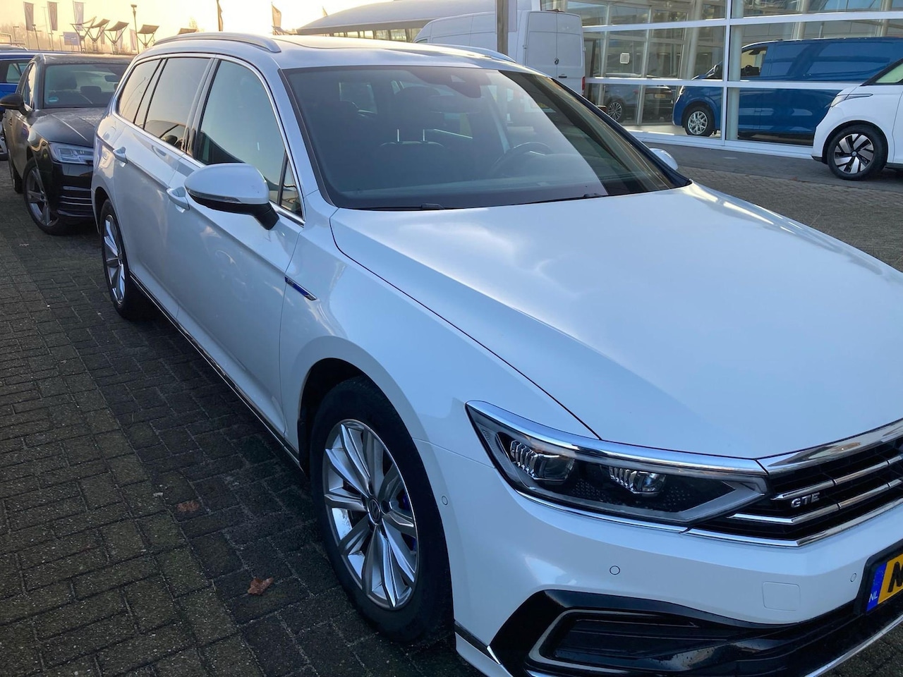 Volkswagen Passat Variant - 1.4 TSI PHEV GTE Business 1.4 TSI PHEV GTE Business 218 PK - AutoWereld.nl