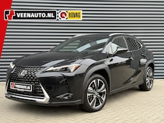Lexus UX - 250h Camera/Trekhaak/Apple