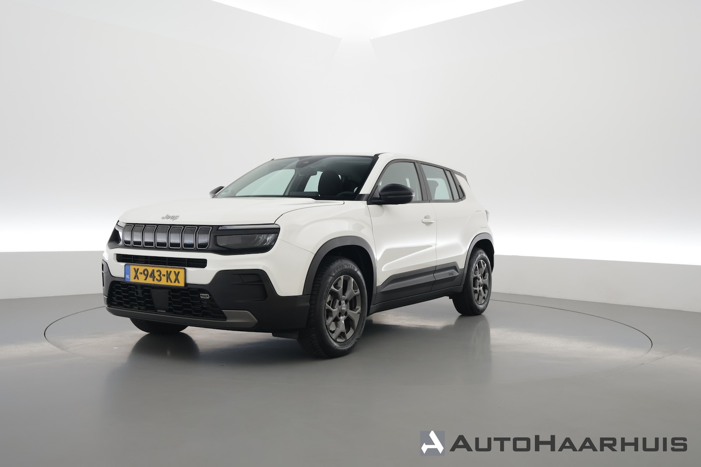 Jeep Avenger - Longitude 54 kWh | Cruise Control | All Season | Apple CarPlay & Android Auto | Stoelverw. - AutoWereld.nl