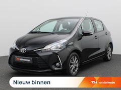 Toyota Yaris - 1.0 VVT-i Design Sport 70PK 44.472KM, Achteruitrijcamera, Clima, 15" LM Velgen, Cruise Con