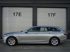 BMW 5-serie Touring - 523i High Executive