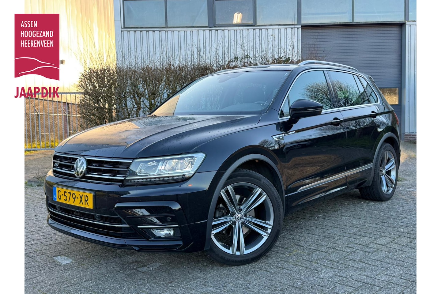Volkswagen Tiguan - BJR 2020 1.5 TSI 150 PK ACT R-LINE Business AUTOMAAT | VIRTIUAL | CLIMA | TREKHAAK | NAVI - AutoWereld.nl