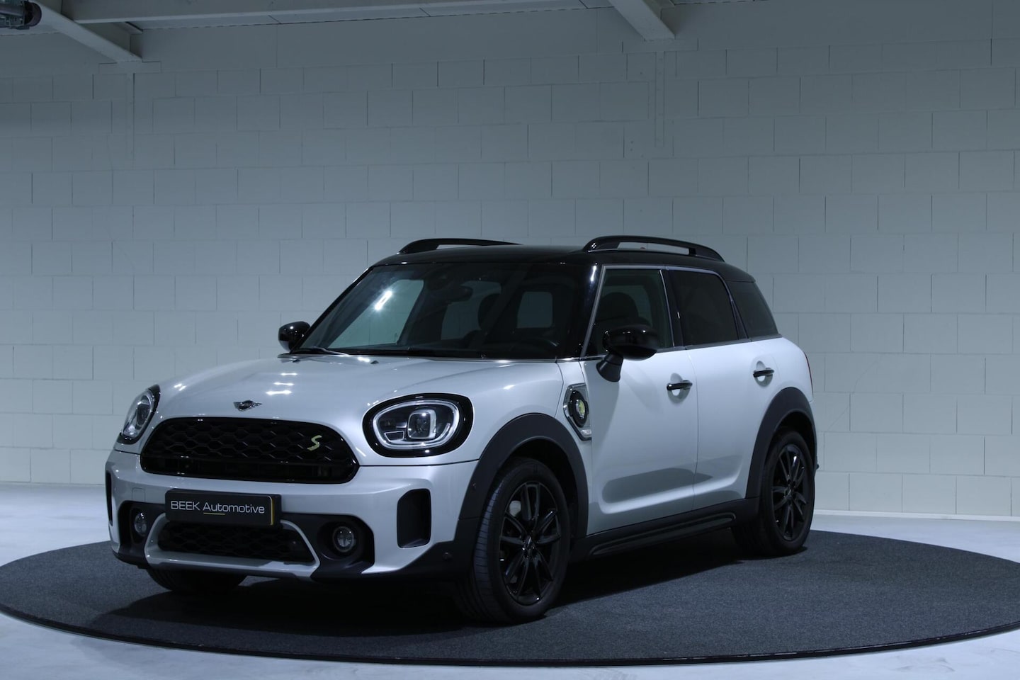 MINI Countryman - 2.0 SE ALL4 | JCW | Apple CarPlay | - AutoWereld.nl