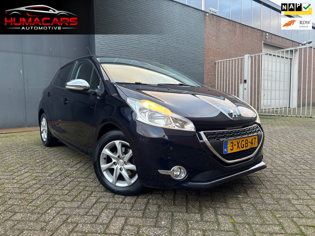 Peugeot 208 - 1.2 VTi Style|nap|navi&bluetooth|cruise|dealer onderhoud - AutoWereld.nl