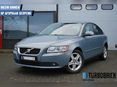 Volvo S40 - 2.0 Kinetic |Cruise | Climate | Trekhaak |16" lmv