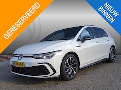 Volkswagen Golf - 1.5 eTSI R-Line 3x R LINE | NAVIGATIE | PANORAMADAK | SPORT INTERIEUR | ADAPTIEVE CRUISE|
