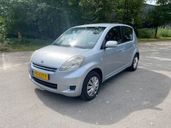 Daihatsu Sirion 2 - 1.0-12V Trend