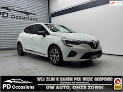 Renault Clio - 1.6 E-Tech Hybrid 145 Evolution - Airco - Navi - Cruise - Carplay - Parkeersensoren