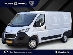 Peugeot Boxer - GB L2H1 333 Premium 2.2 BlueHDi 140pk | TREKHAAK | CLIMA | DODEHOEKBEW. | RUITEN ACHTERIN