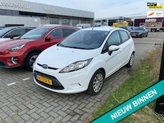 Ford Fiesta - 1.25i 4-Cilinder 5-deurs 2e eig. Airco Trekhaak 157.000km